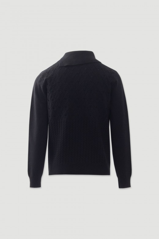 Camisola de malha trabalhada com gola ampla Camisola de malha trabalhada com gola ampla