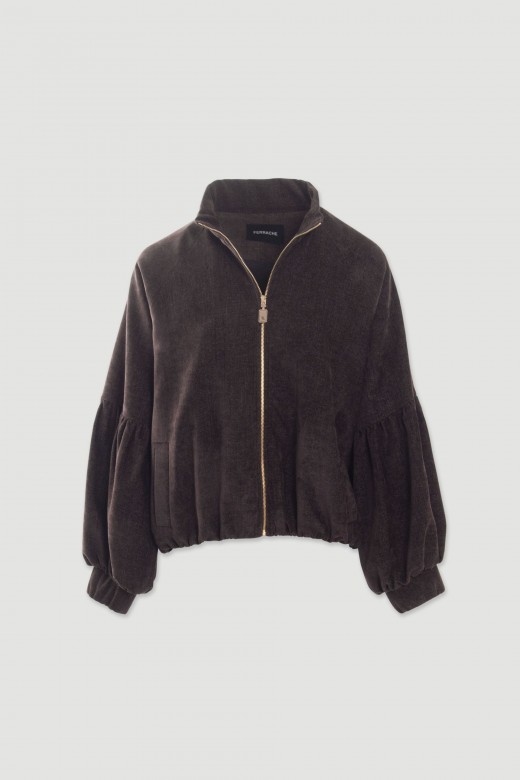 Blus�o curto com mangas volumosas