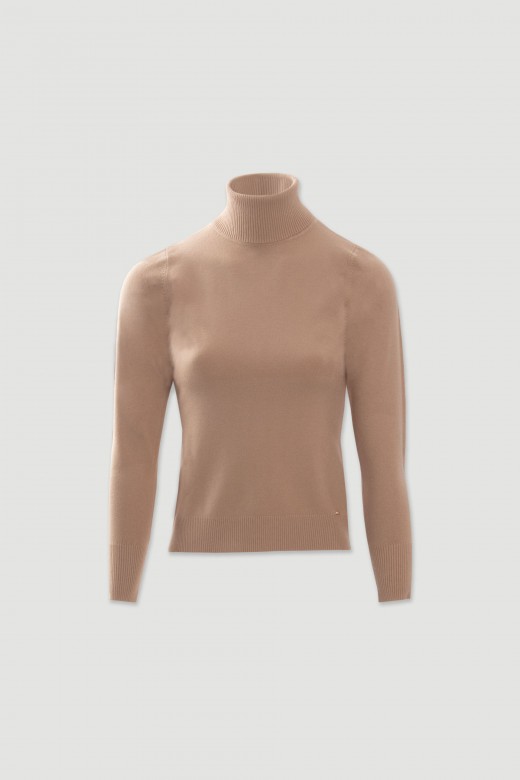 Camisola de malha com gola alta Camisola de malha com gola alta