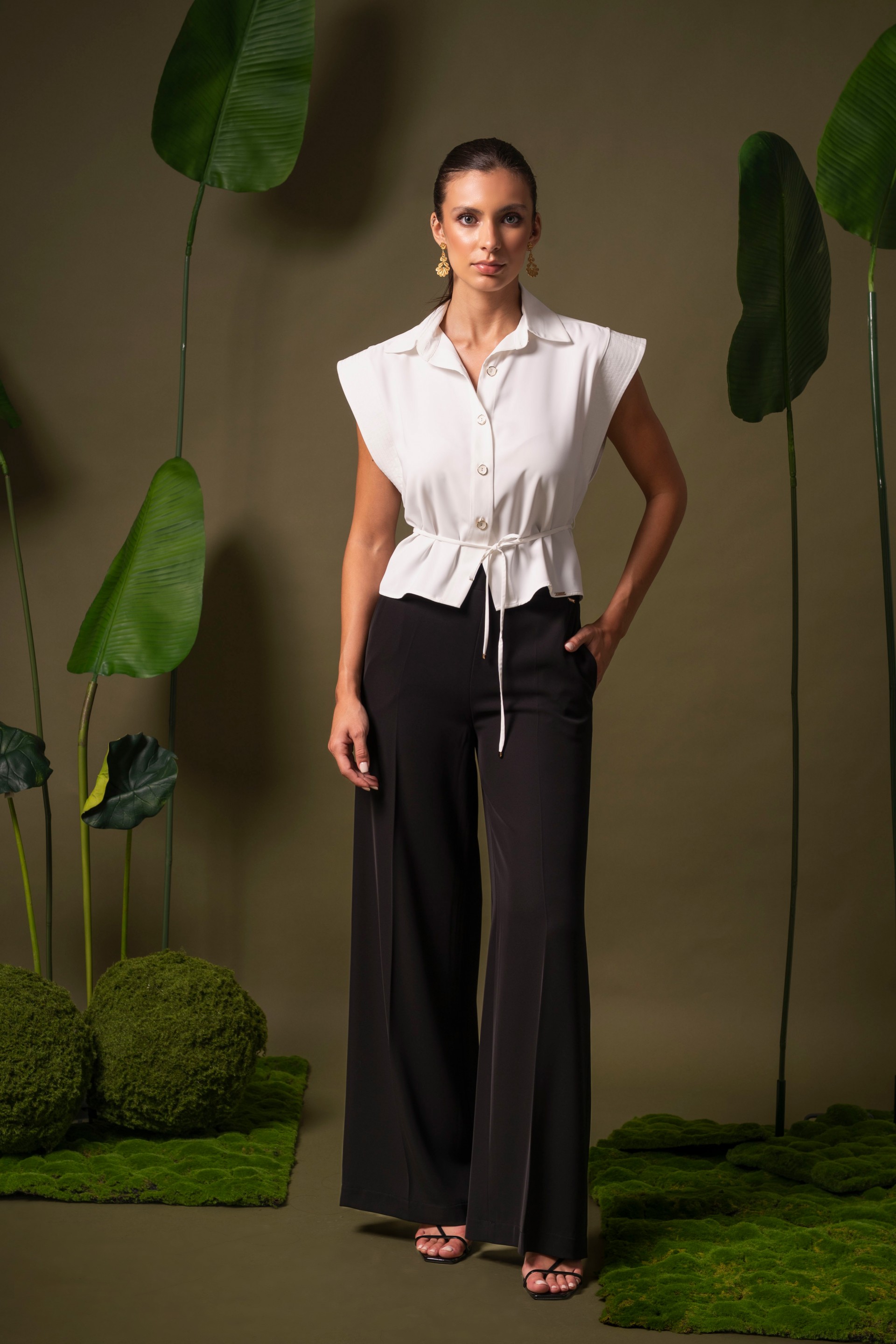 Pantalón wide leg de tejido fluido
