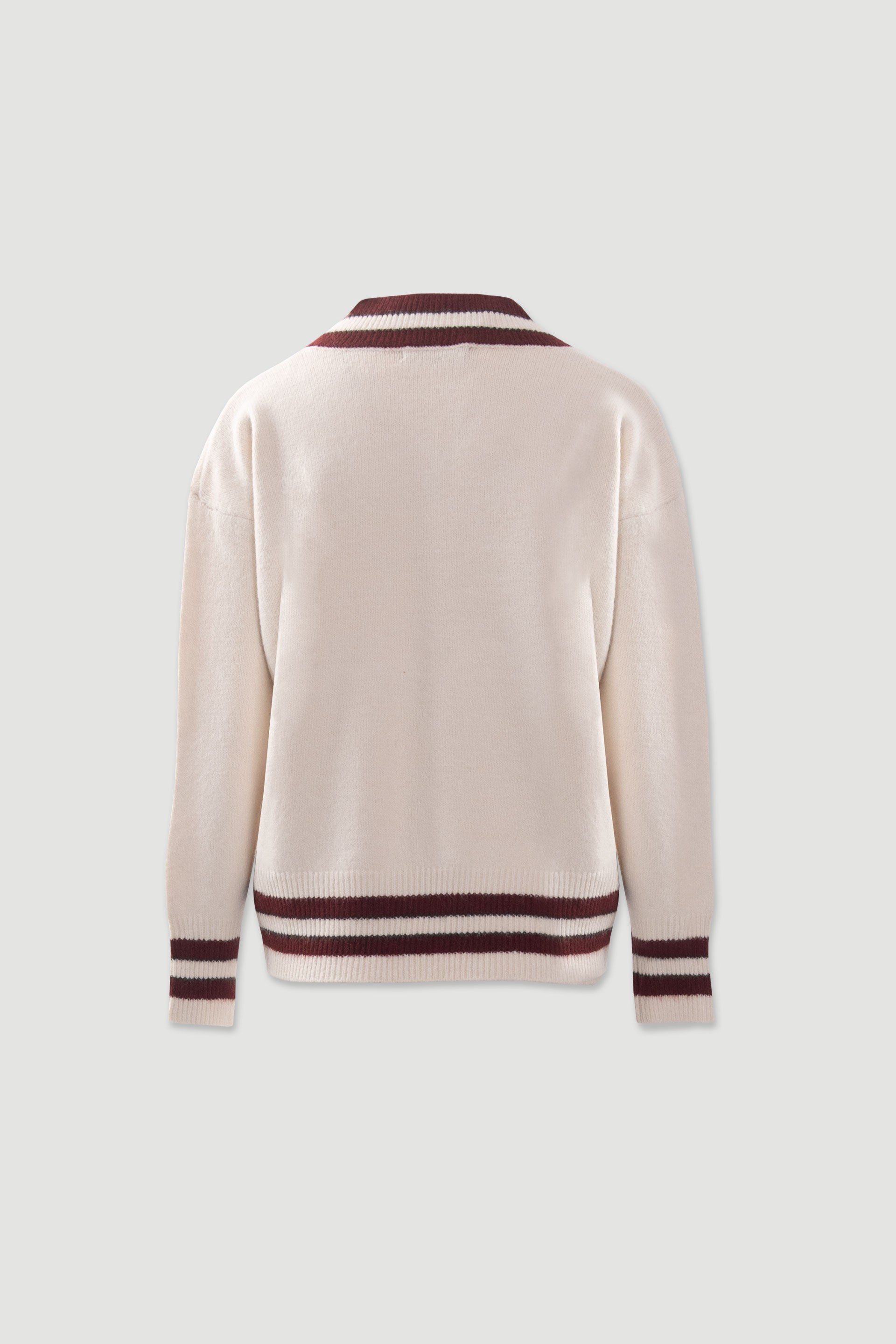 Pull en maille à encolure en V contrastante