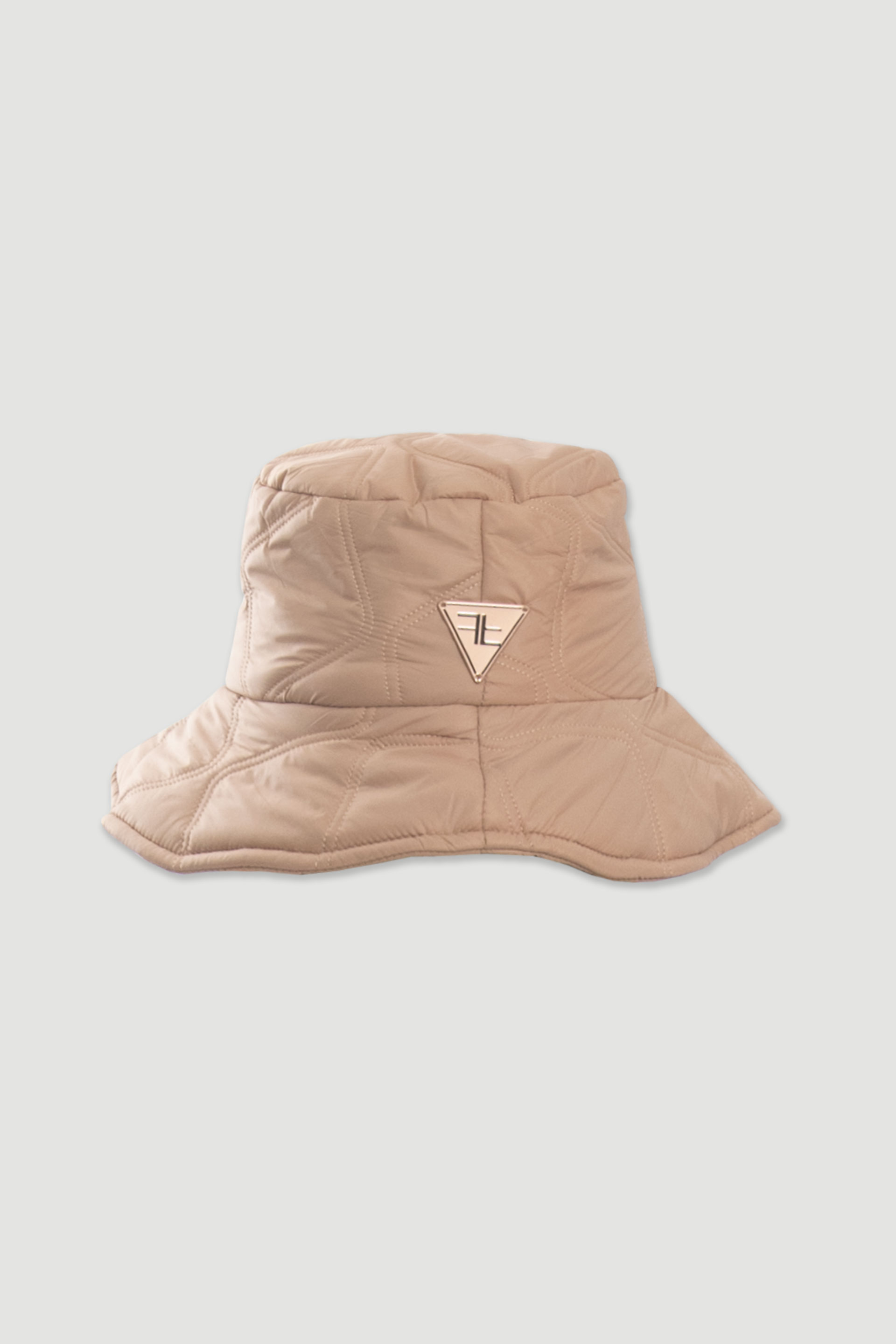 Chapéu bucket acolchoado